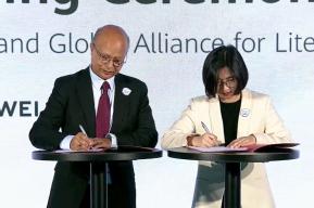 Huawei rejoint l'Alliance mondiale pour l'alphabétisation de l'UNESCO en tant que membre associé
