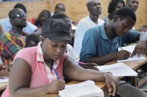 Contribution de l'UIL aux projets pour le renforcement de l'éducation et de l'alphabétisation au Tchad
